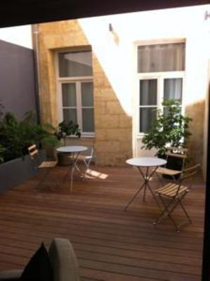 фото отеля Hotel La Cour Carree Bordeaux