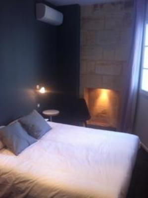 фото отеля Hotel La Cour Carree Bordeaux