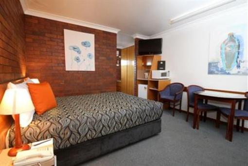 фото отеля Country Pathfinder Motor Inn