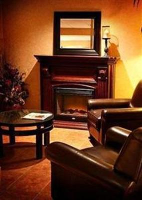 фото отеля Quality Inn & Conference Centre Downtown