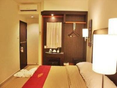 фото отеля Travello Hotel Manado