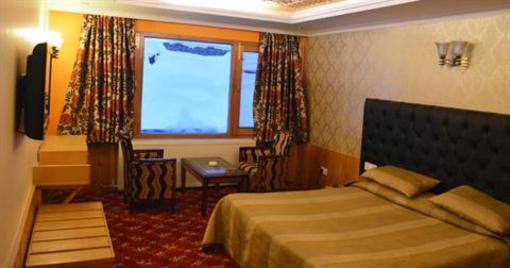 фото отеля Hotel Hilltop Gulmarg