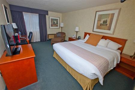 фото отеля BEST WESTERN North Bay Hotel and Conference Centre