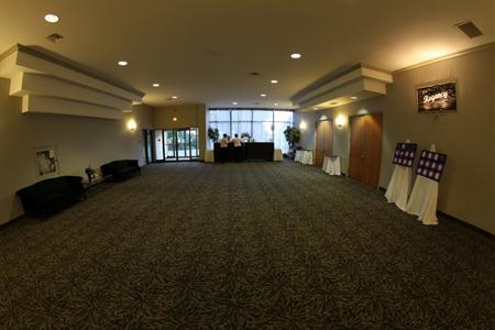 фото отеля BEST WESTERN North Bay Hotel and Conference Centre