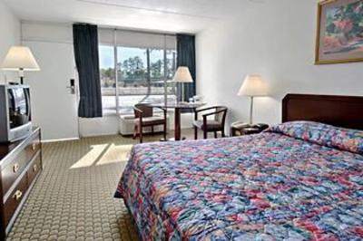 фото отеля Travelodge Hotel Brunswick