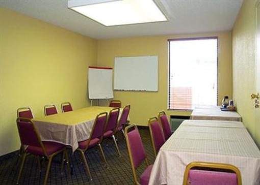 фото отеля Travelodge Hotel Brunswick