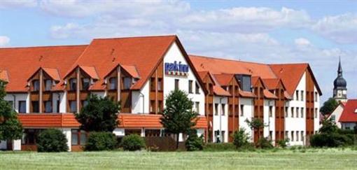 фото отеля Park Inn by Radisson Erfurt Apfelstadt