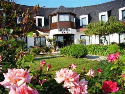 фото отеля Hotel Des Trois Fontaines Locmariaquer