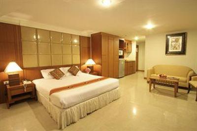 фото отеля Ballys Studio Suites Sukhumvit Bangkok