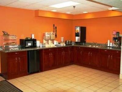фото отеля Super 8 Shepherdsville