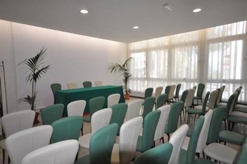 фото отеля Hotel La Perla Rimini