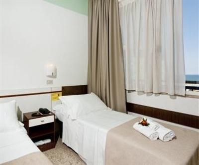 фото отеля Hotel La Perla Rimini