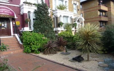 фото отеля Crompton Guest House London