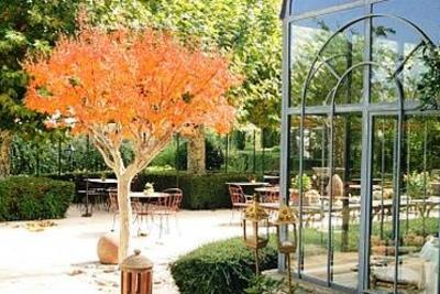 фото отеля Chateau De Nans-les-Pins