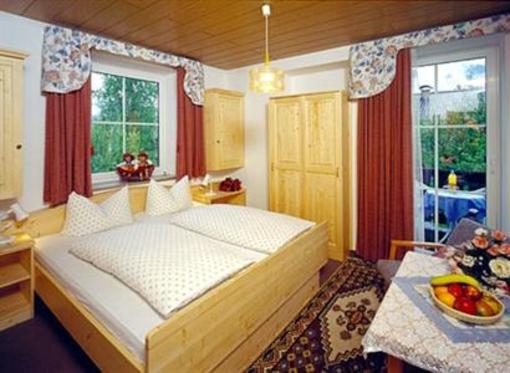 фото отеля Gastehaus Clementine