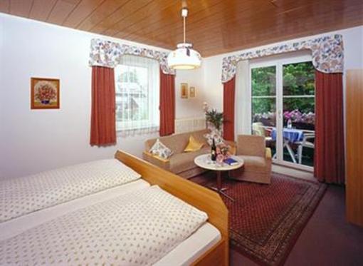 фото отеля Gastehaus Clementine