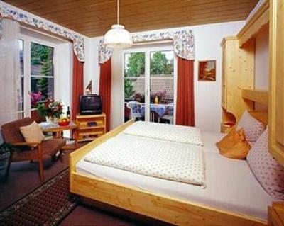 фото отеля Gastehaus Clementine