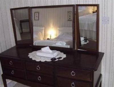 фото отеля Swiss Cottage Bed and Breakfast