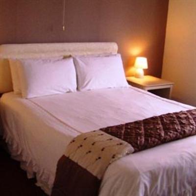 фото отеля Swiss Cottage Bed and Breakfast