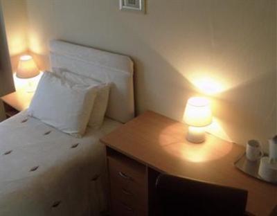 фото отеля Swiss Cottage Bed and Breakfast