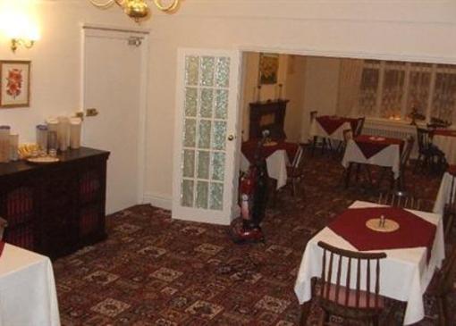 фото отеля Swiss Cottage Bed and Breakfast
