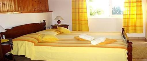 фото отеля Apartmani Mare