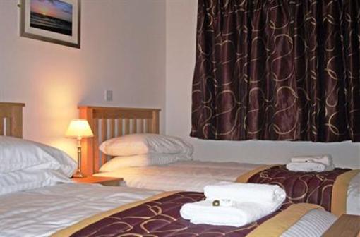 фото отеля Tregurrian Villas