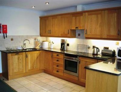 фото отеля Tregurrian Villas
