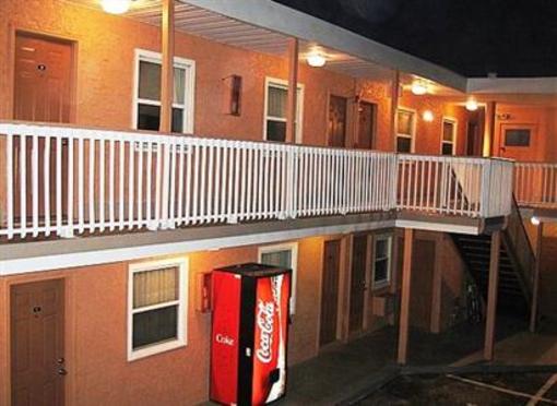 фото отеля Franklin Terrace Motel