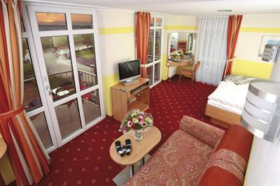 фото отеля Residenz-Strandhotel Rostock
