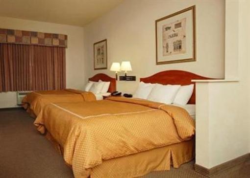 фото отеля Comfort Suites Odessa (Texas)
