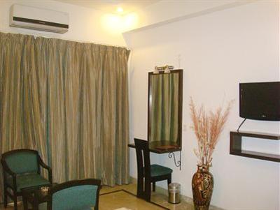 фото отеля Hotel 42 Amritsar