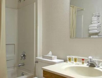фото отеля Super 8 Motel Harlingen
