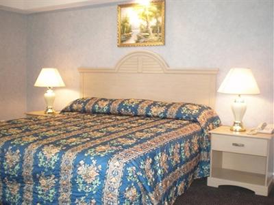 фото отеля Red Carpet Inn & Suites Smithville