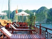 Halong Marguerite Junk