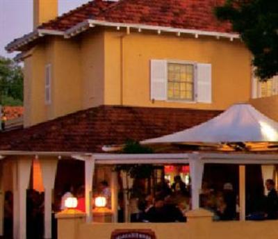фото отеля Margaret River Holiday Hotel & Suites