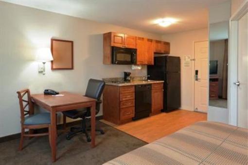 фото отеля Candlewood Suites Perrysburg