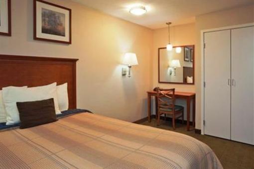 фото отеля Candlewood Suites Perrysburg