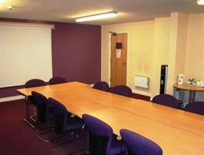 фото отеля Days Inn M6 Toll Cannock