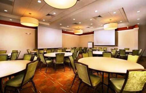 фото отеля Drury Inn & Suites Denver Westminster