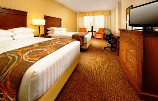 фото отеля Drury Inn & Suites Denver Westminster