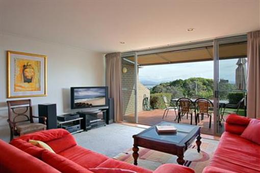 фото отеля 11 James Cook Apartments Byron Bay