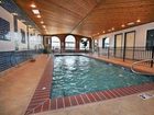 фото отеля Rodeway Inn & Suites near Okoboji Lake