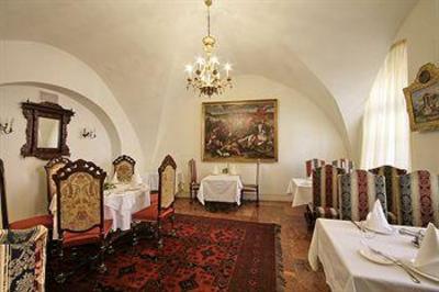фото отеля St. George Residence in the Buda Castle