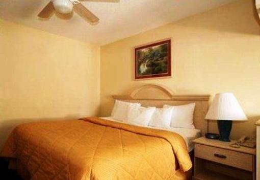 фото отеля Rodeway Inn Fayetteville