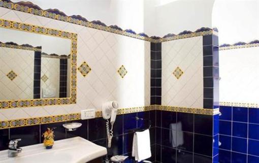 фото отеля Monte Solaro Bed & Breakfast