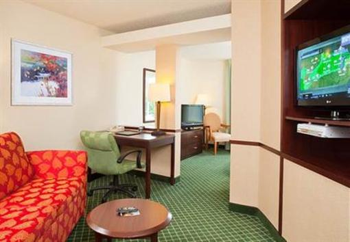 фото отеля Fairfield Inn & Suites Mt. Laurel
