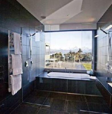 фото отеля Release Private Retreat Wanaka