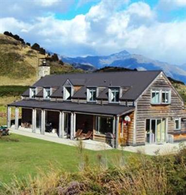 фото отеля Release Private Retreat Wanaka