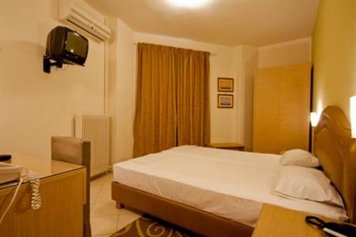 фото отеля Kronos Hotel